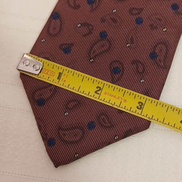 Vintage L.S. Ayres & Co The Classic Collection Vintage Silk Neck Tie - Picture 5 of 6